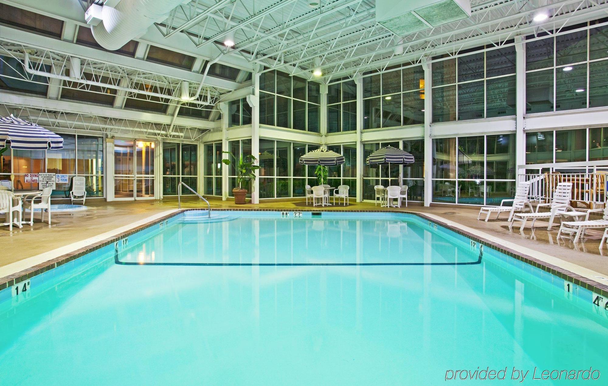 Holiday Inn Chicago - Elk Grove, An Ihg Hotel Elk Grove Village Facilidades foto